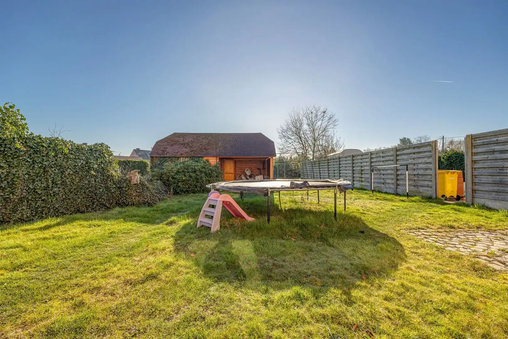 Ruime instapklare woning met 4 slaapkamers! foto 24