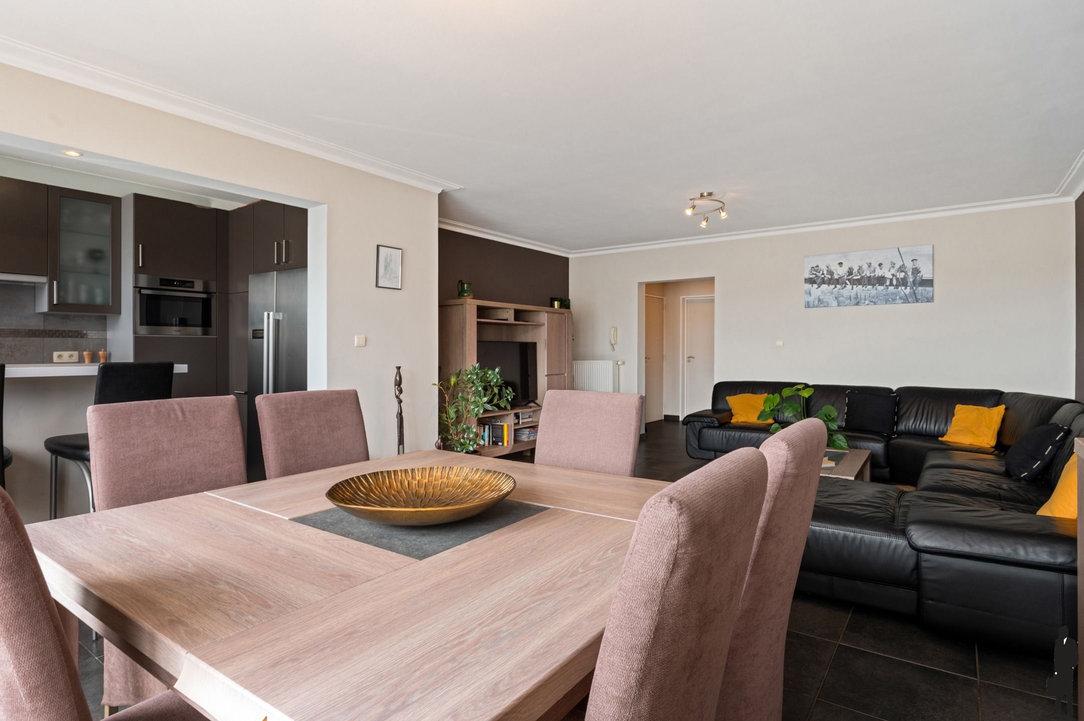 Ruim appartement met terras foto 8