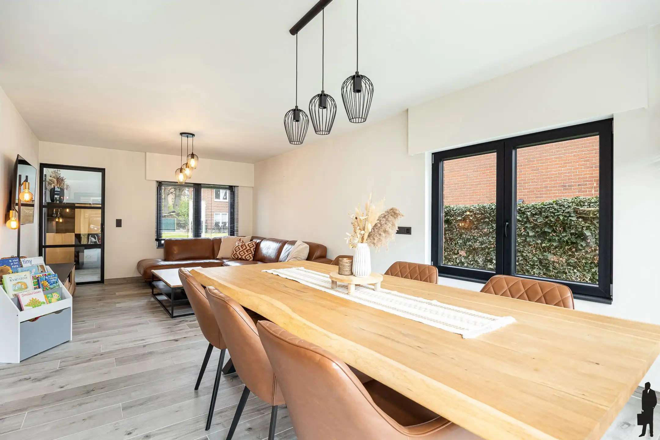 Instapklare gezinswoning met 3 slpk, tuin & garage te Hamme  foto 3