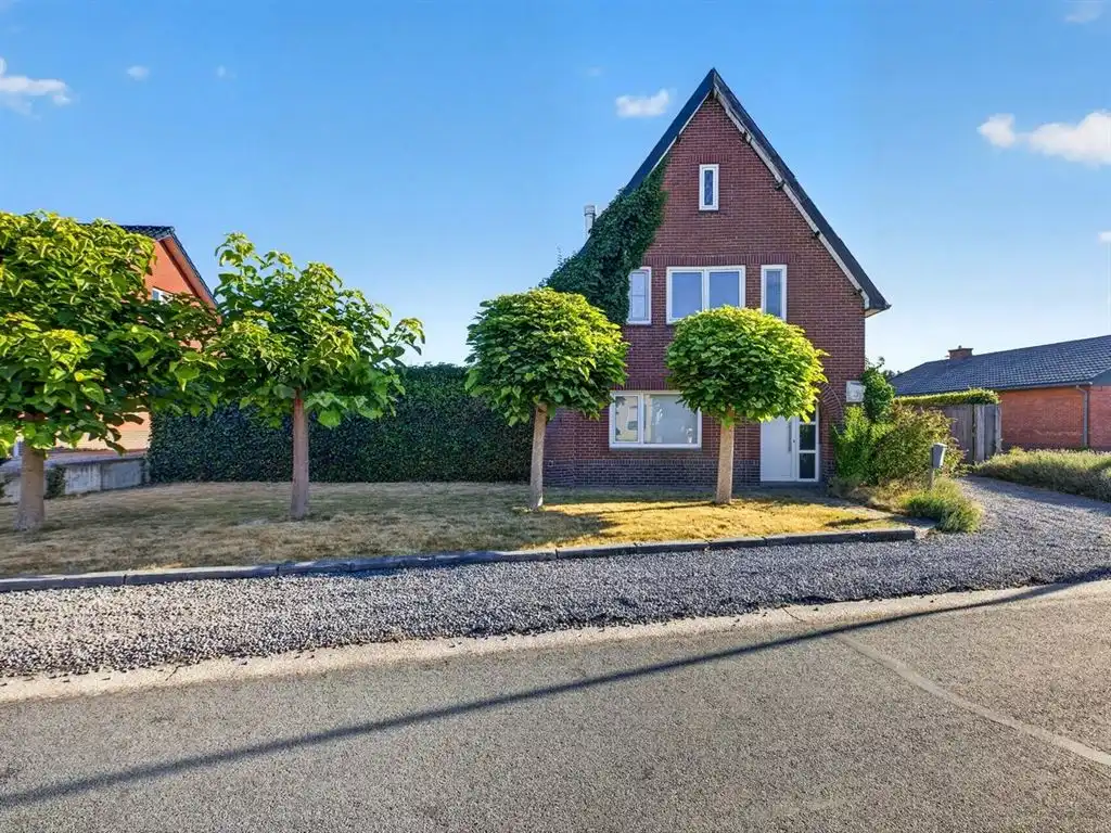 Hoofdfoto van de publicatie: Charmante, rustig gelegen vrijstaande woning