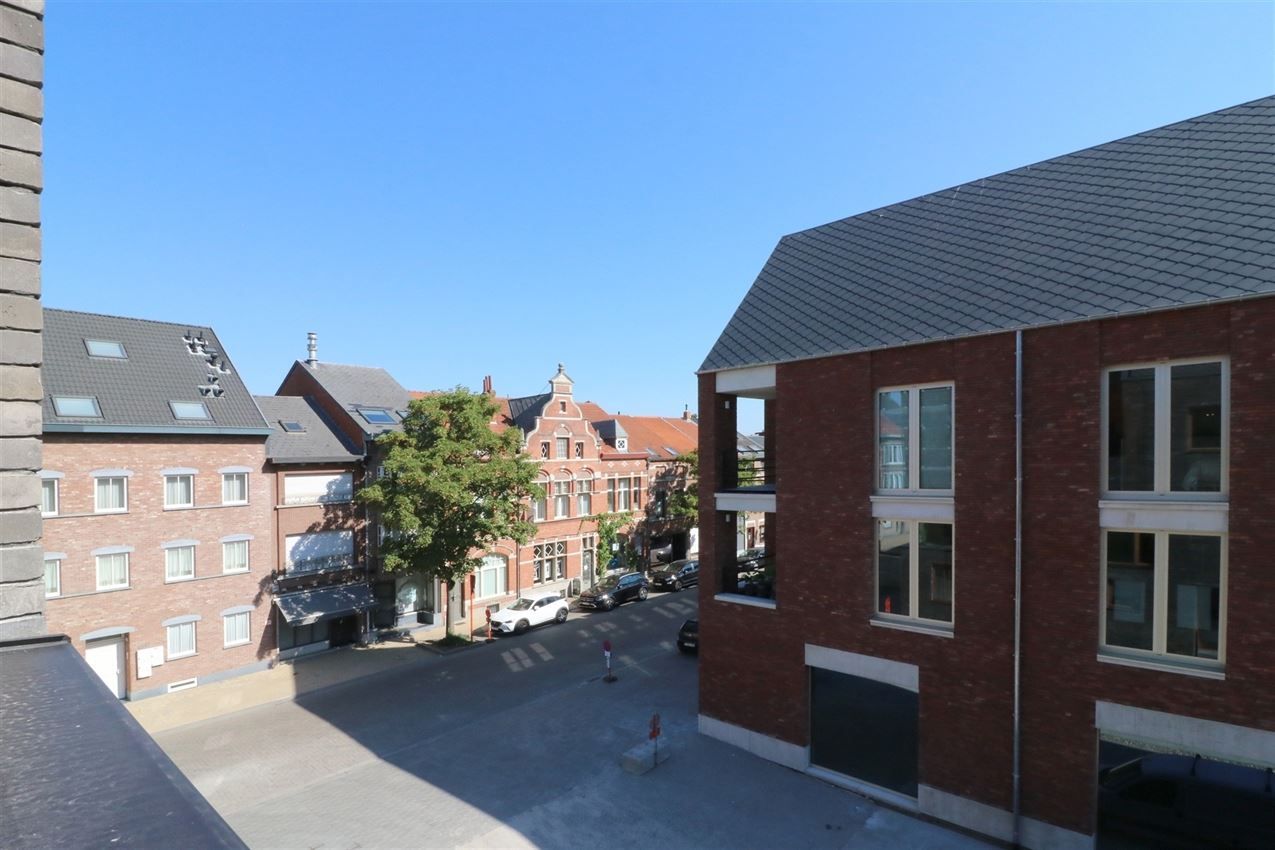 Bijzonder opgevat penthouse, 2 slpk., garage, groot terras foto 41