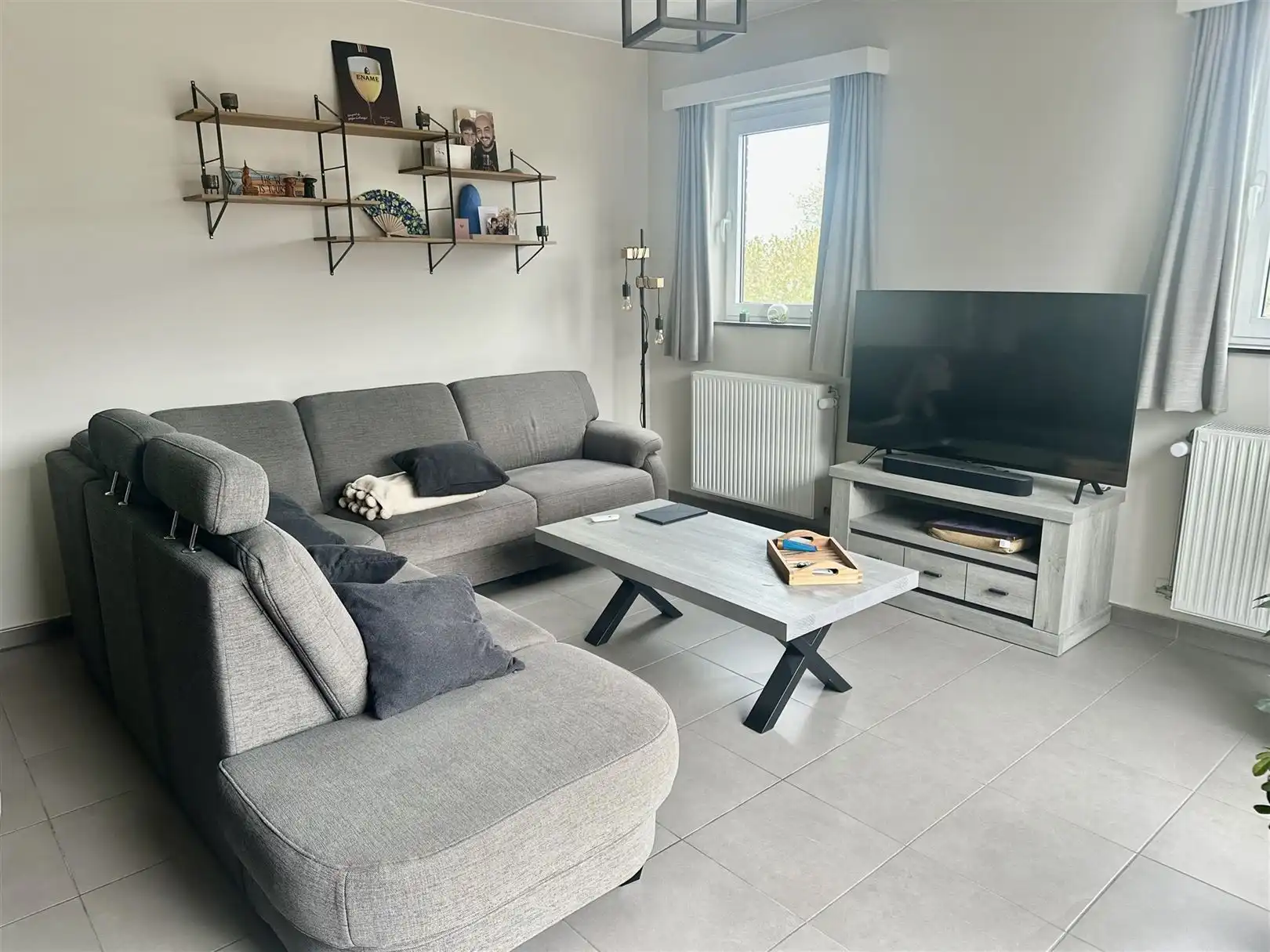 Instapklaar appartement TE HUUR in Nederzwalm foto 2