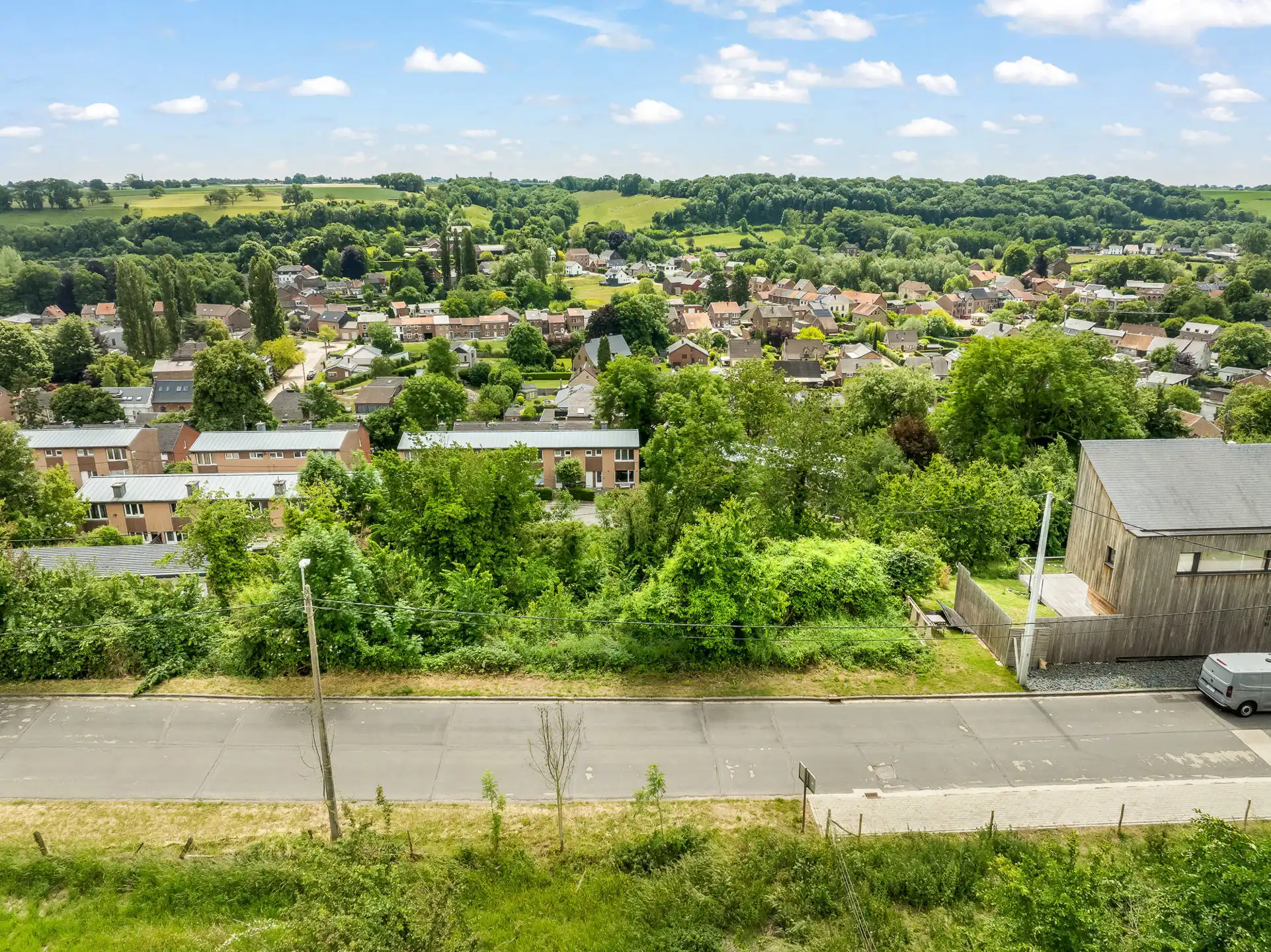Vrijstaande bouwgrond met verzicht en vergunning foto 22