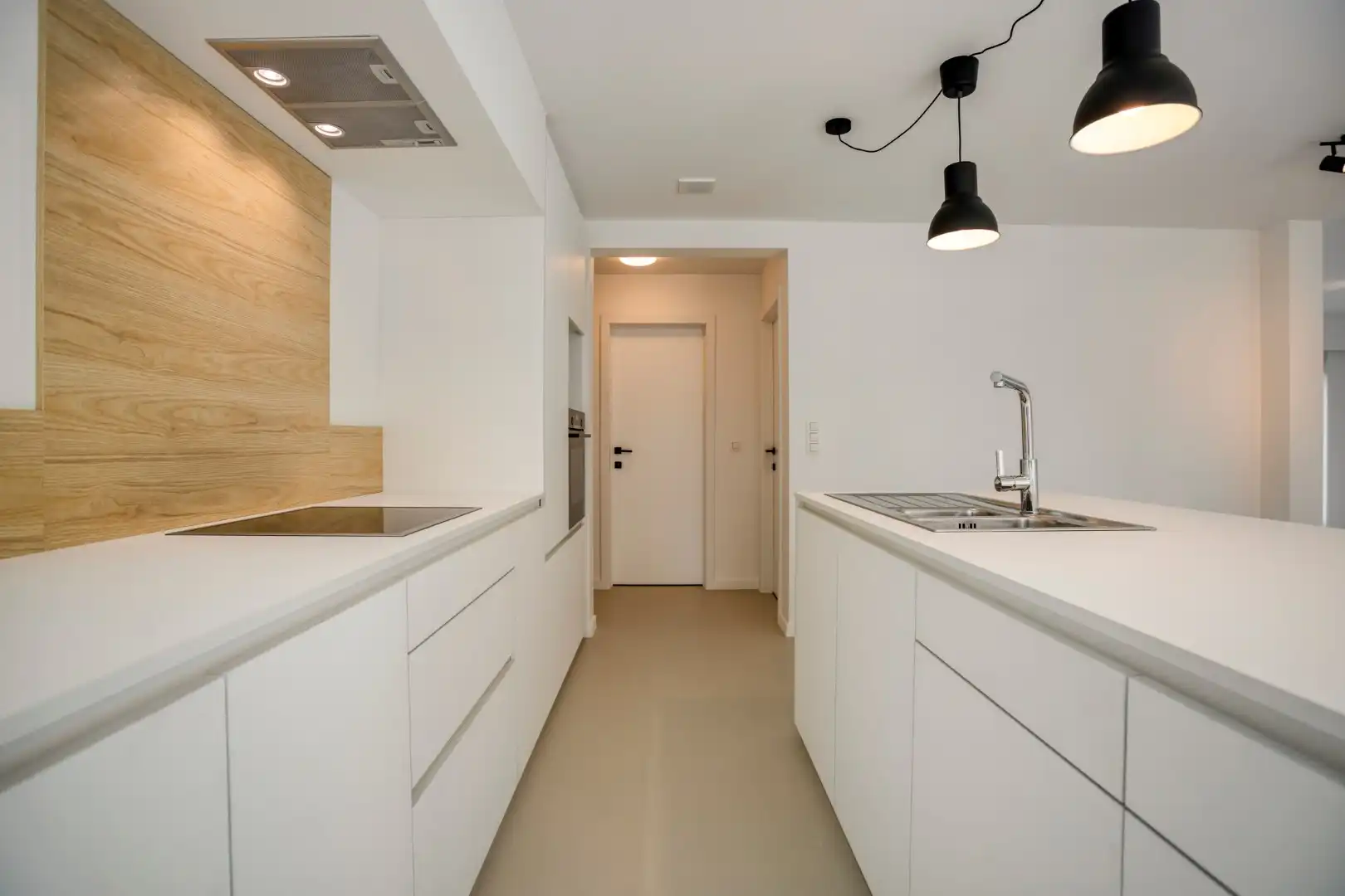 Gerenoveerd ruim en lichtrijk appartement met 2 slaapkamers en ruim terras - EPC label B foto 16