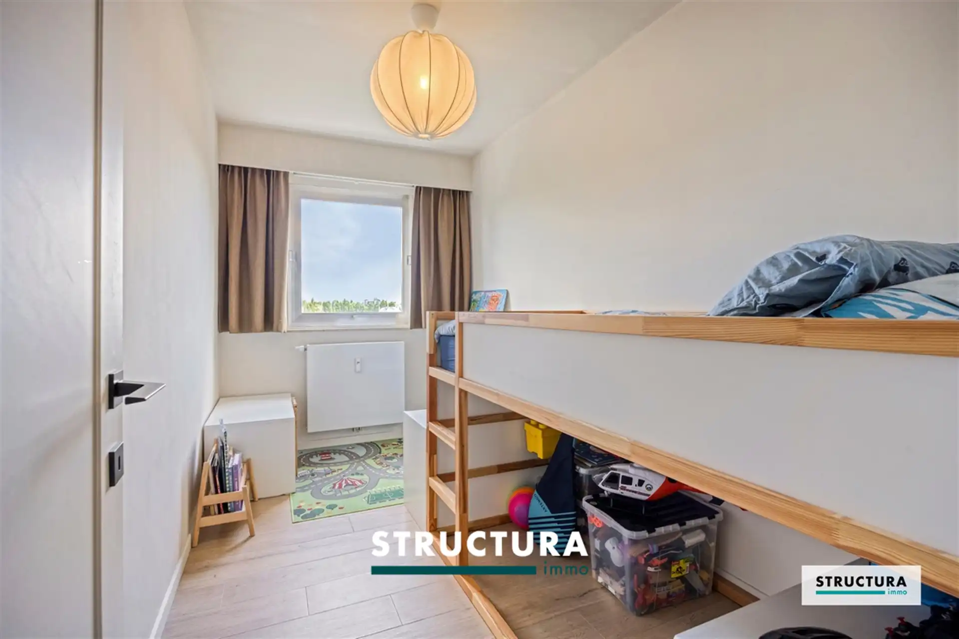 Volledig gerenoveerd appartement nabij het centrum! foto 19