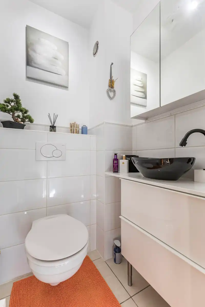 Appartement met 2 slaapkamers, 2 autostaanplaatsen en balkon foto 17