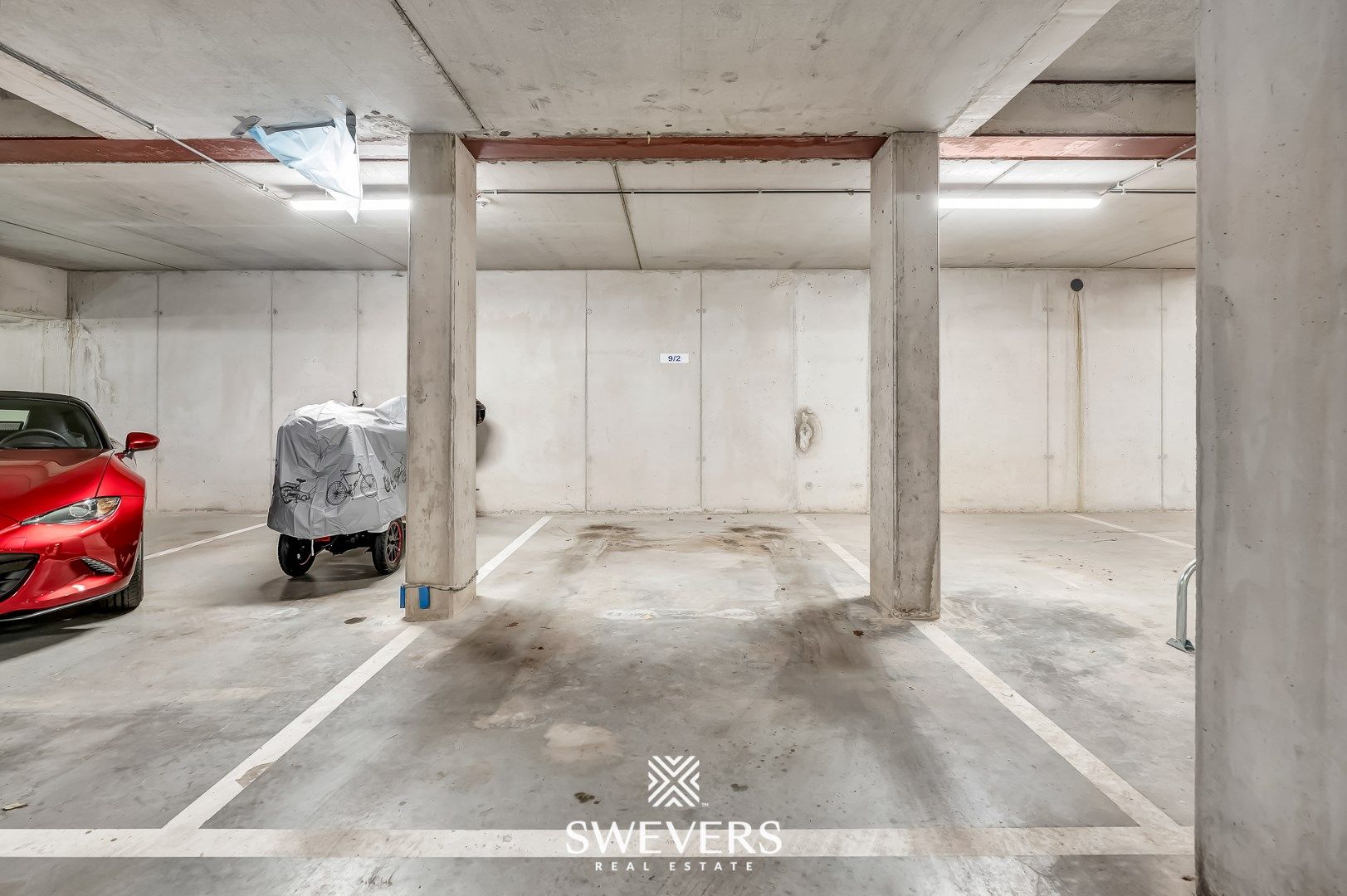Modern, instapklaar appartement met balkon en terras op rustige locatie in Heppen foto 27