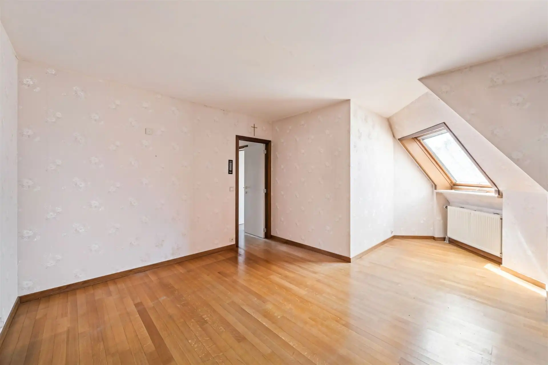 Topgelegen 2 SLK-appartement met veel potentieel foto 13