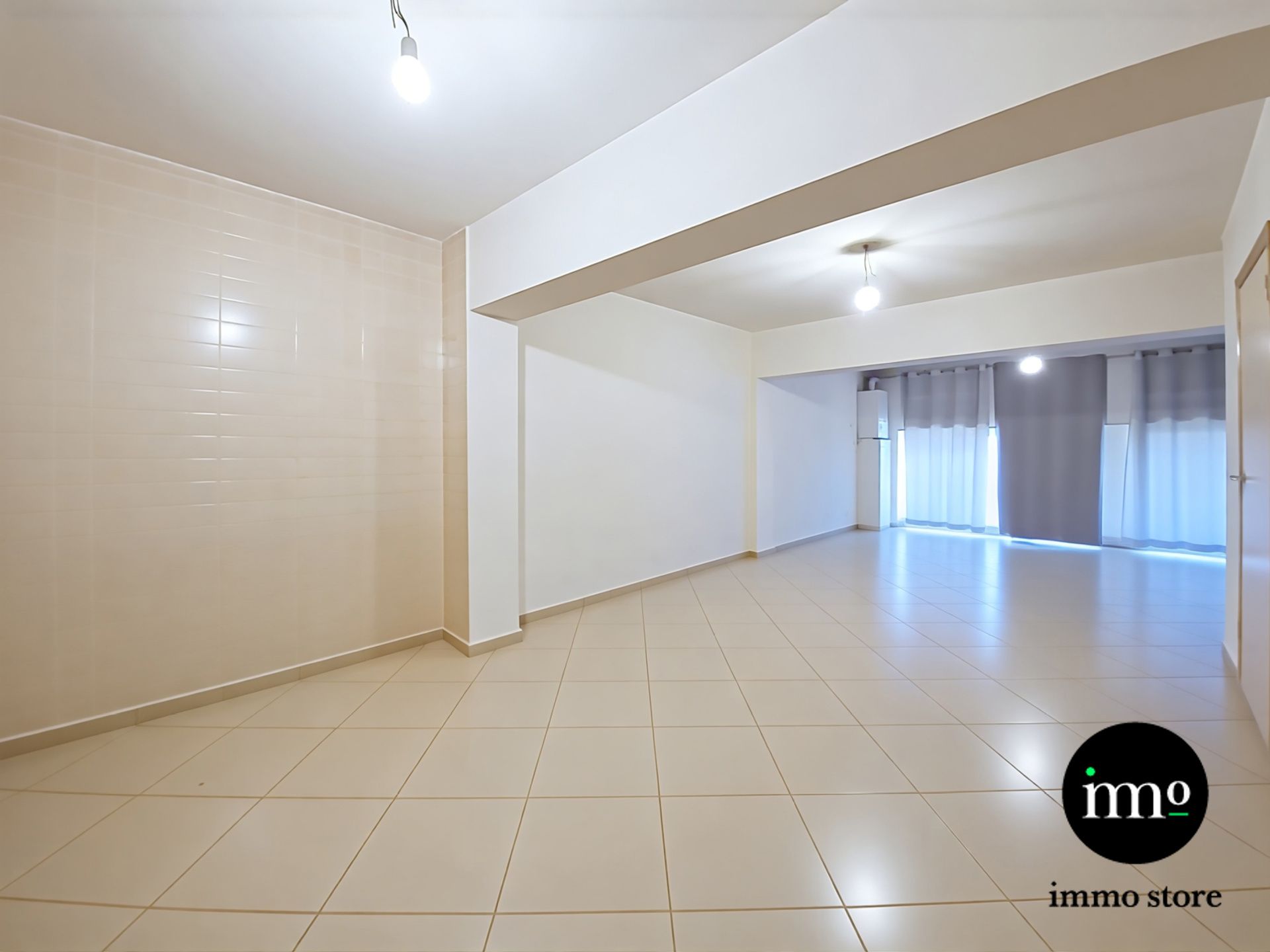 Opbrengsteigendom tegenover Gare Maritime – Tour & Taxis foto 20