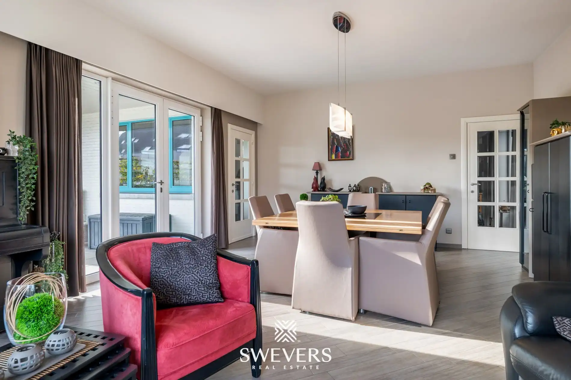 Instapklare gezinswoning op 11are 30ca in centrum Beringen foto 7