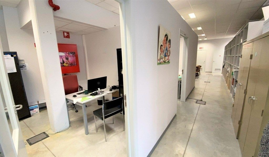 Gerenoveerde kantoren te huur aan Begijnhoflaan in Gent foto 7