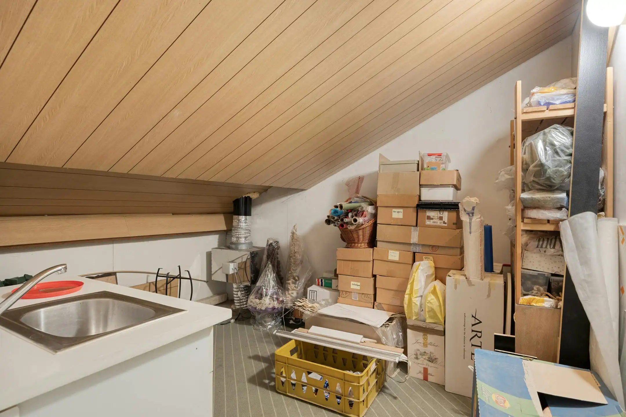 Gelijkvloers handelsruimte of kantoor met woning en tuin foto 21