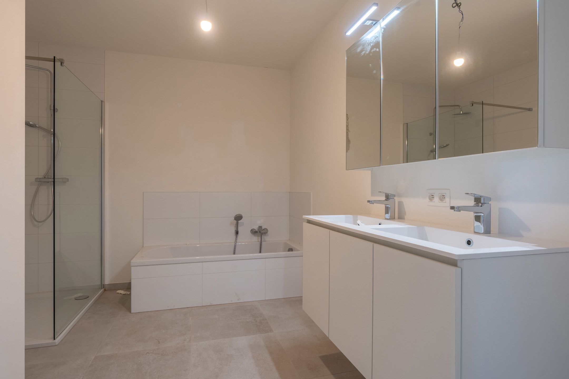 Nieuwbouw appartement met 2 slpk's en terras te Oud-Turnhout foto 10