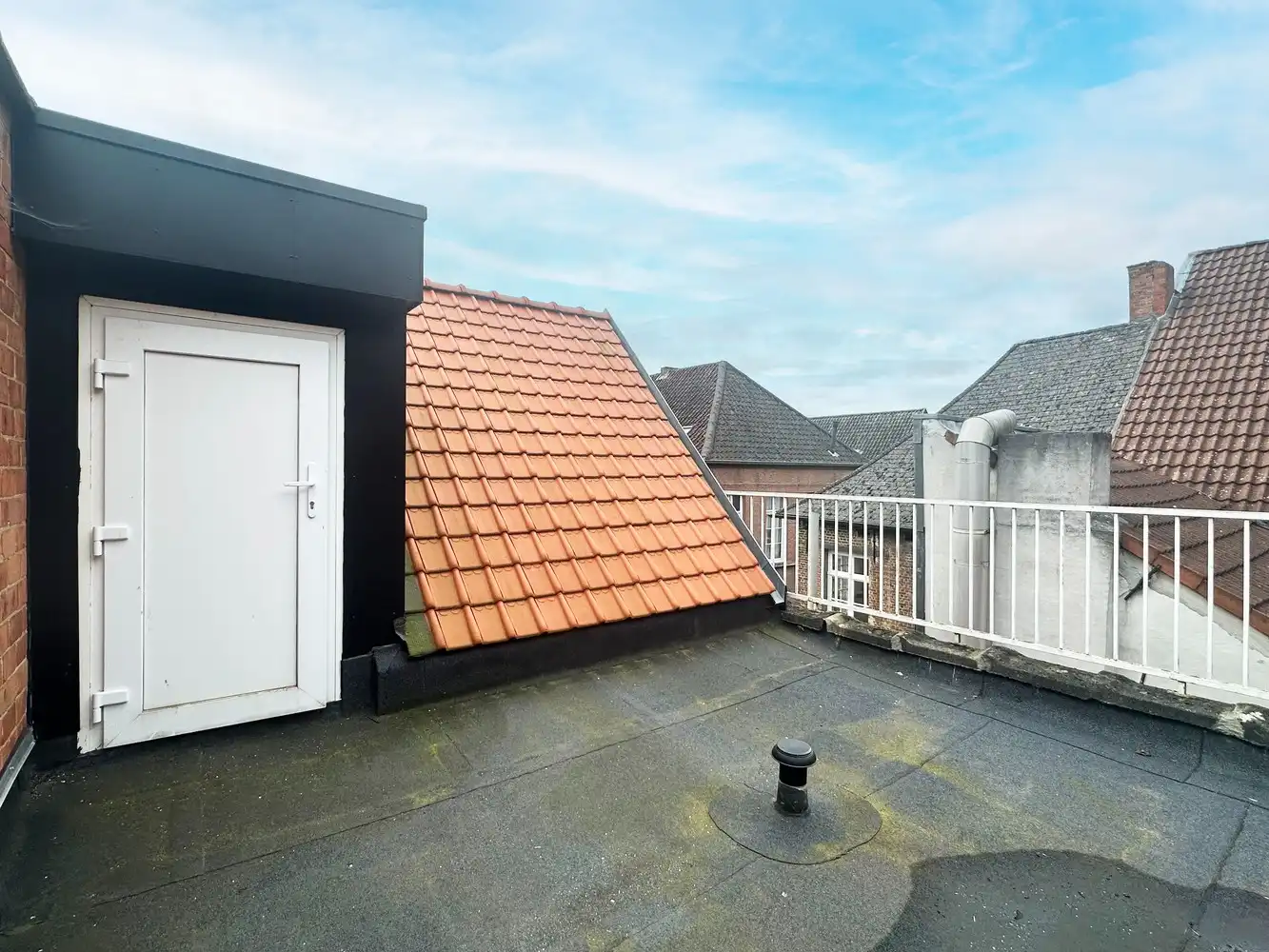 Ruim duplex appartement in hartje Lier! foto 16