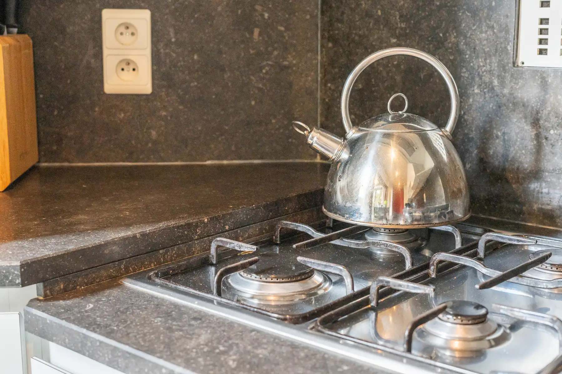  Instapklare woning,: garage,3 slaapkamers,tuin en terrassen foto 25