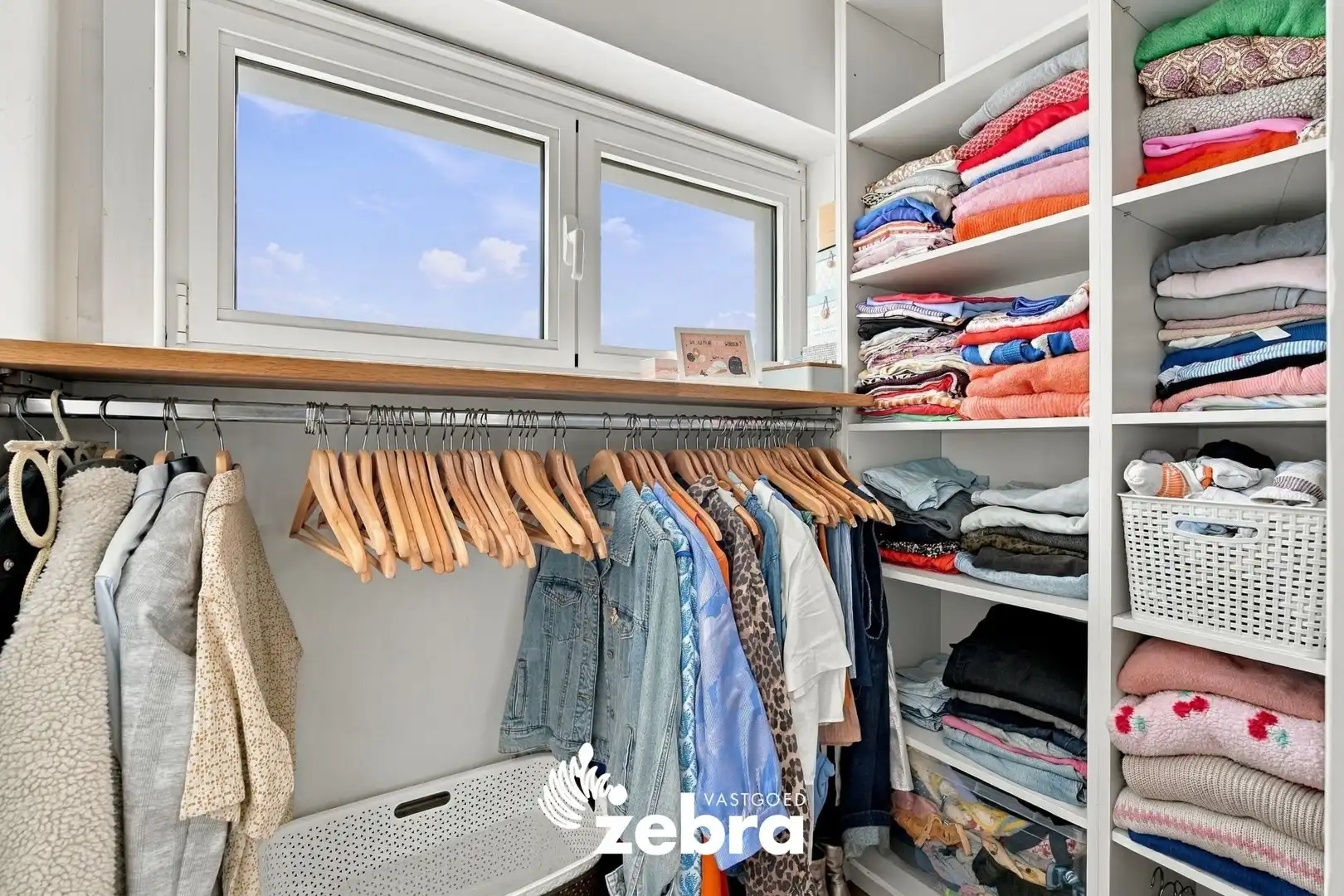 Instapklare woning met 3 slaapkamers in de Europawijk te Tielt! foto 16