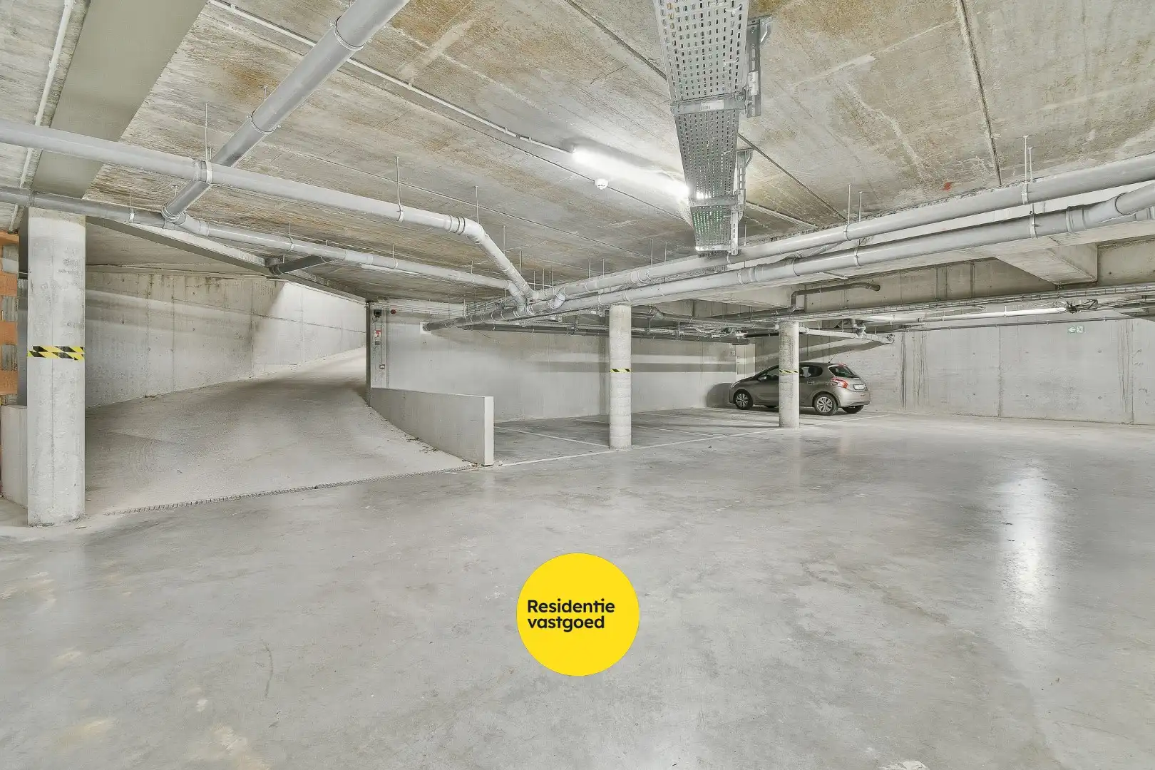 Parkeerplaats te koop Kerkstraat 21 - A - 8470 Gistel