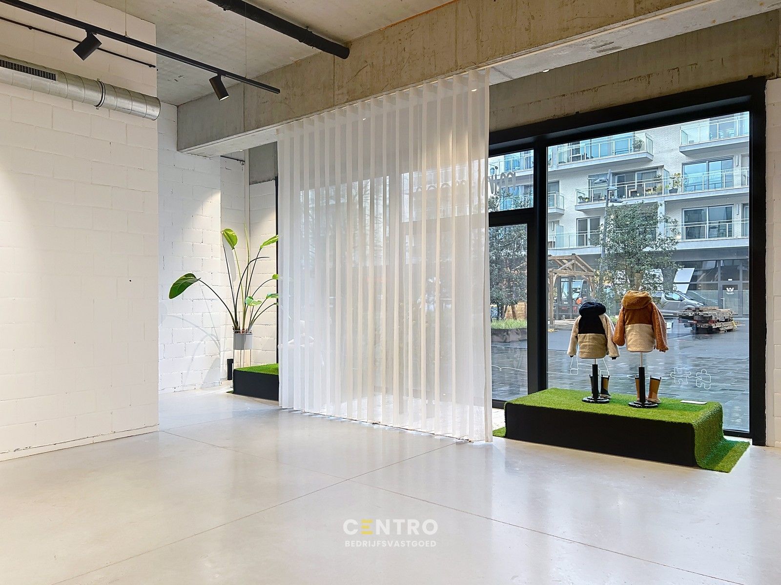 Modern, energiezuinig pand met industrieel karakter tot 285 m² op topligging in De Munt. foto 5