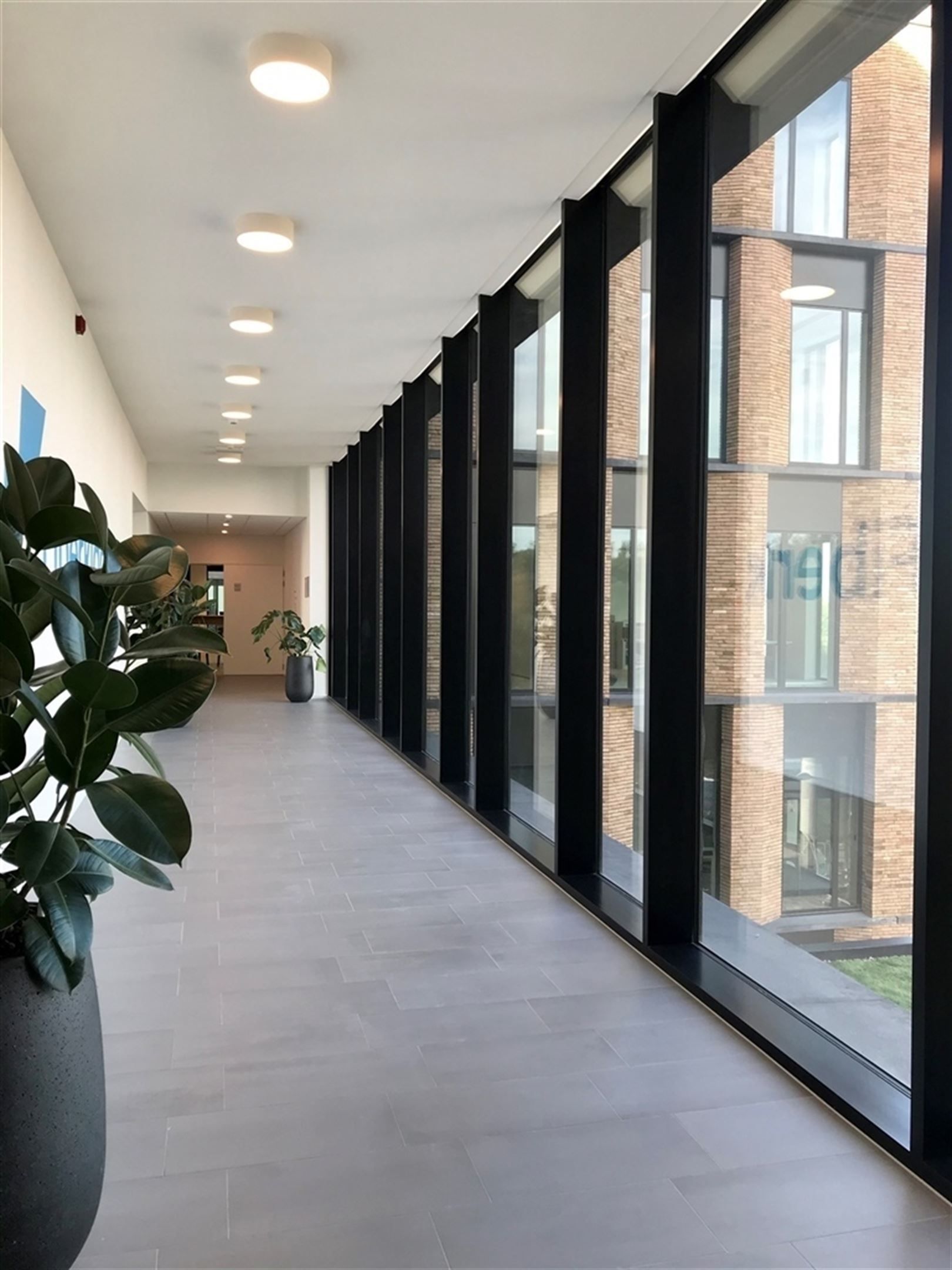 Nieuwbouwproject aan The Loop vanaf 435m² tot 1027m² beschikbaar foto 5