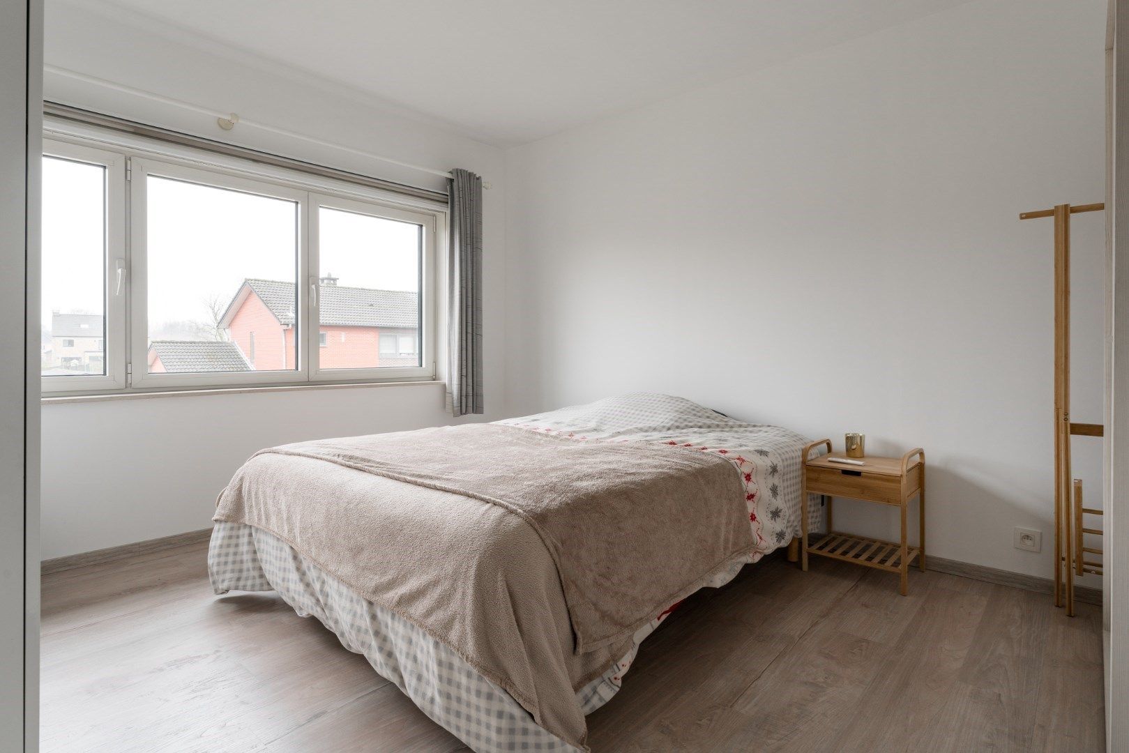 IN OPTIE - Vrijstaande en instapklare woning te koop in Pelt! foto 4