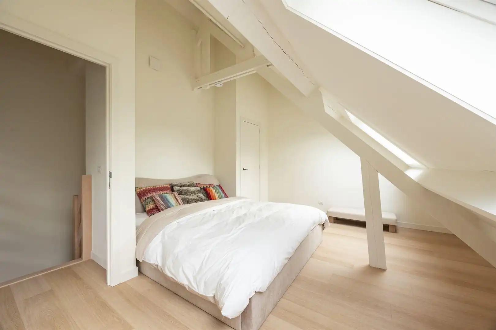 Luxewoning met tuin en privébos foto 20