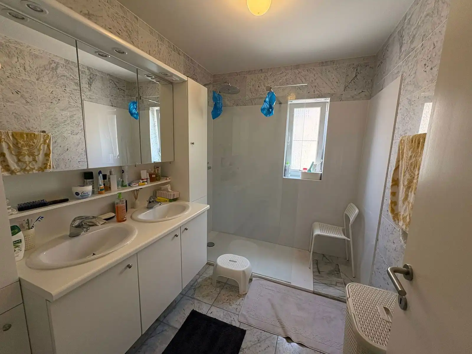 Appartement met 2 slaapkamers en ruim terras foto 6