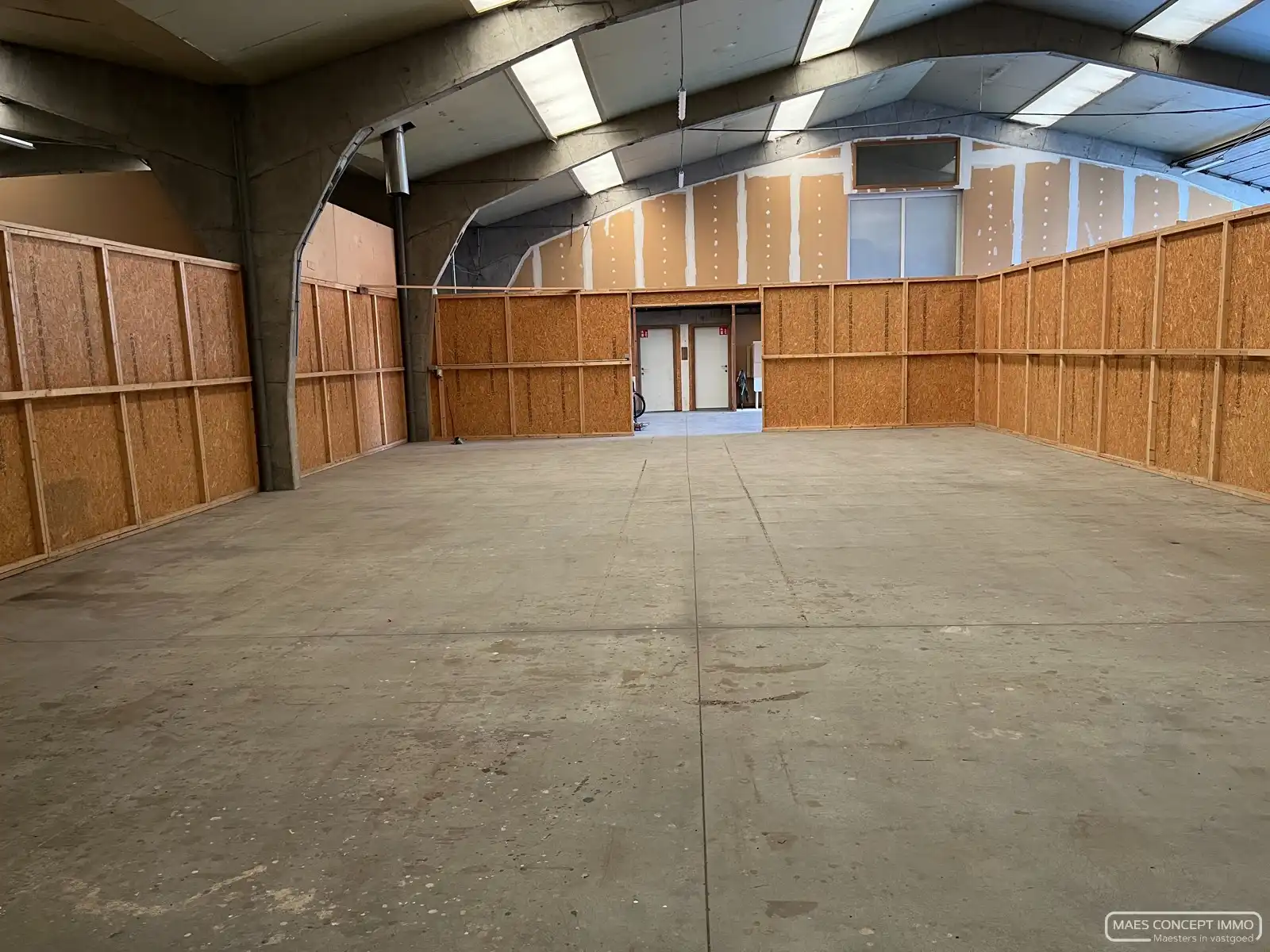 Commerciële ruimte te huur Nieuwlandstraat 40/A - 9870 Olsene
