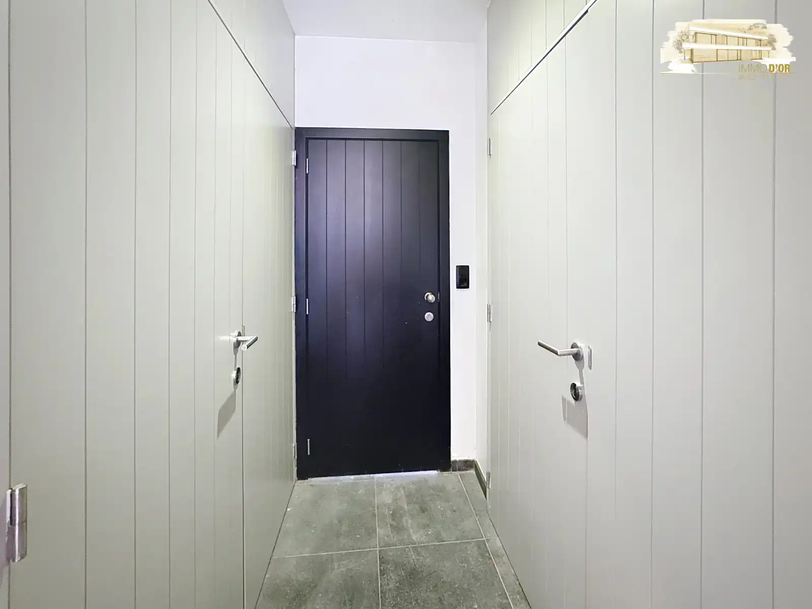 Gerenoveerd energiezuinig appartement met groot terras! foto 15