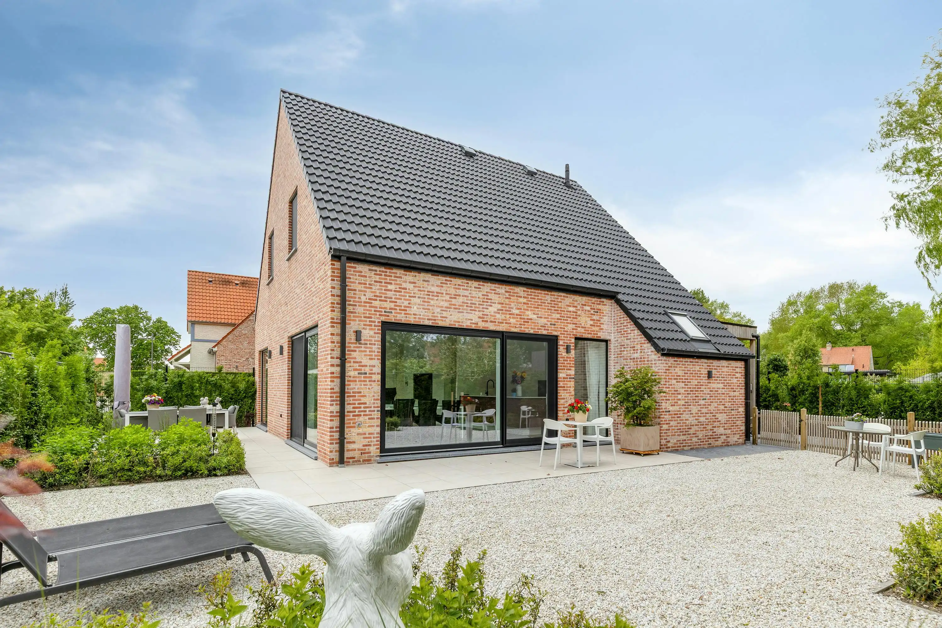 Perfect afgewerkte villa (2023) op rustige ligging foto 21