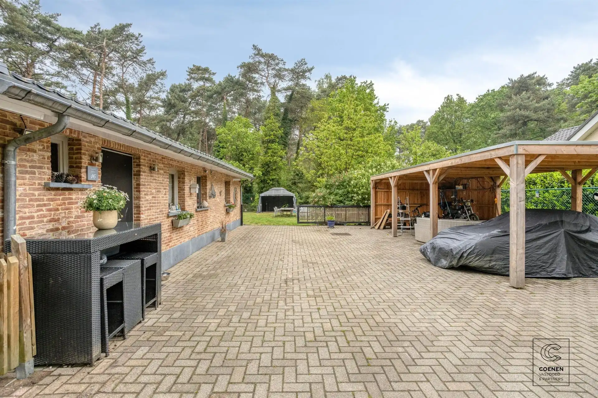 Verzorgde recreatiewoning op een rustige, bosrijke locatie! foto 20