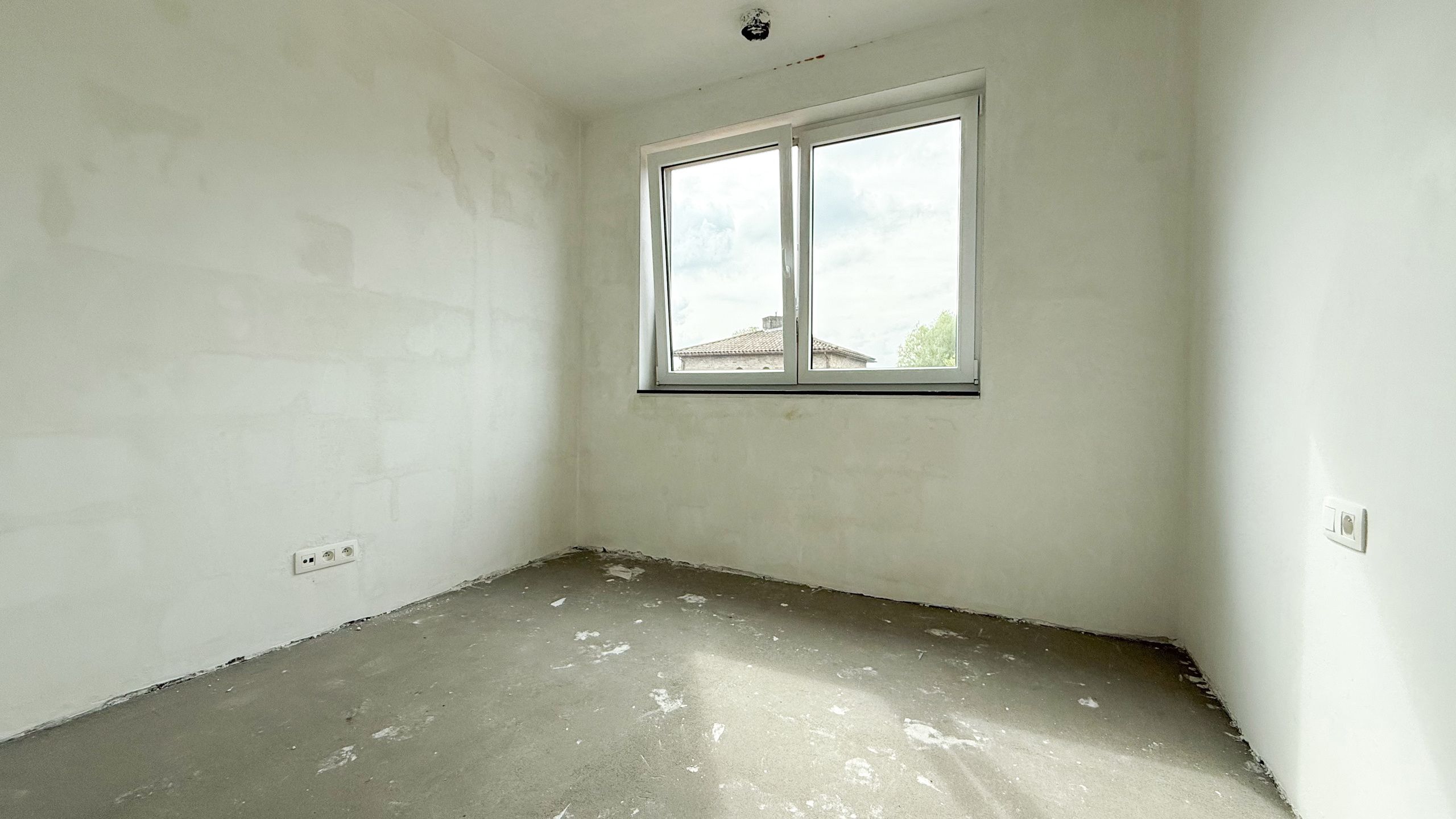 Nieuwbouwwoning (casco+) met 3 slpkms, terras en ruime tuin! foto 21