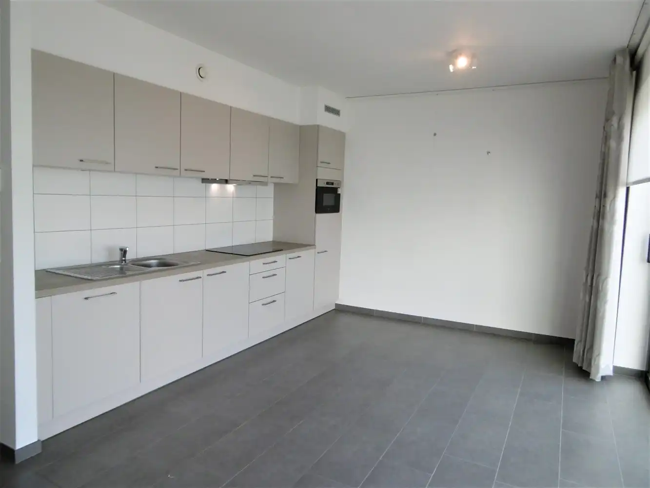 Appartement te huur foto 2