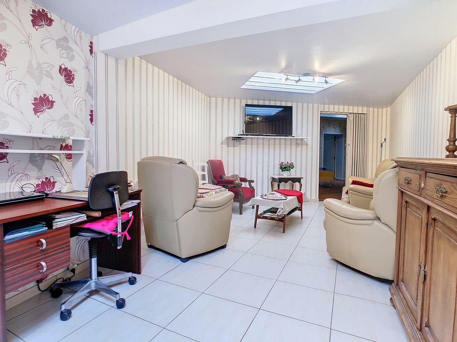 Huis en app. met 2 huisnrs., toonzaal, garage in centrum   foto 22