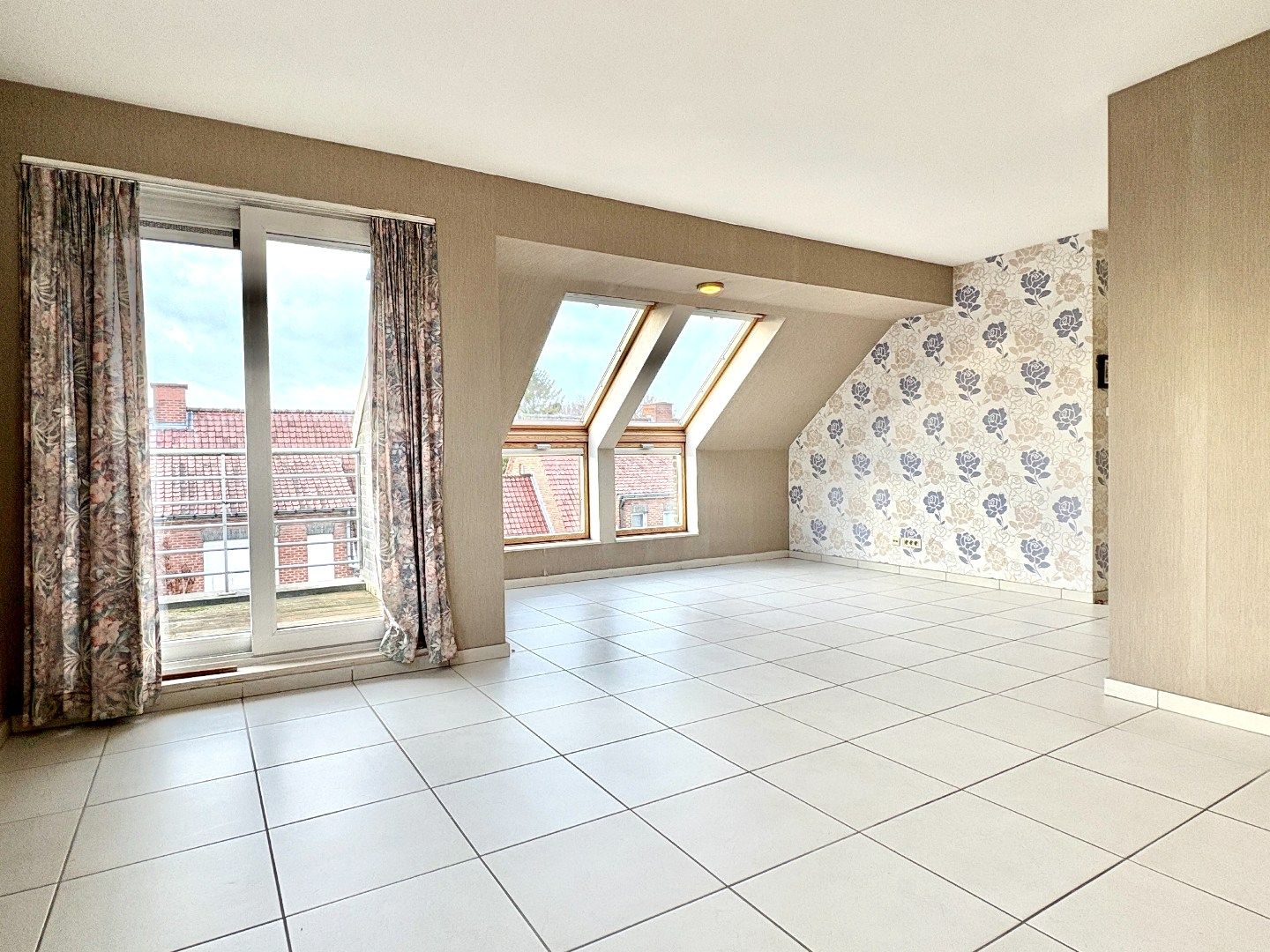 Hedendaags en tof 2 slks appt met terras in Kuurne. foto 4