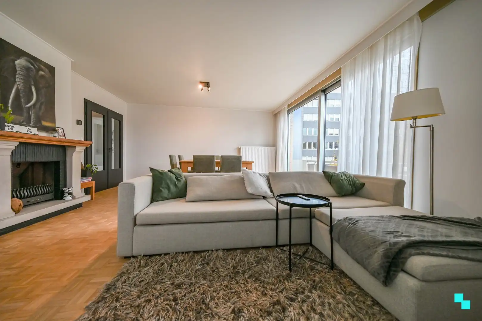 Ruim appartement met ondergrondse autostaanplaats foto 7