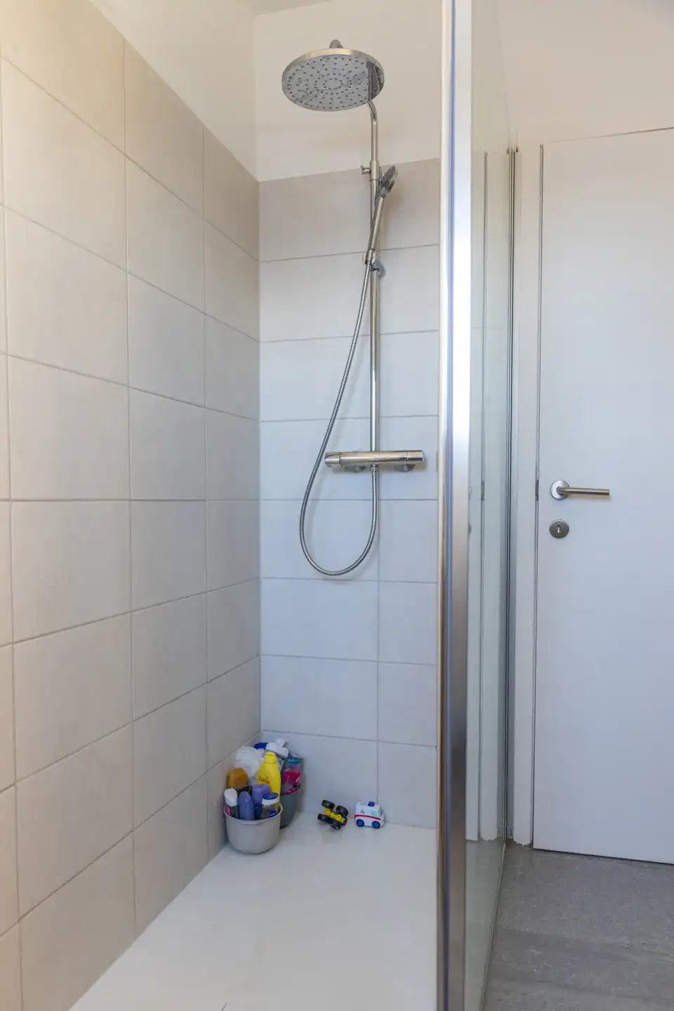 Smaakvol gerenoveerde, instapklare woning met 3 slaapkamers in het hartje van Temse foto 12