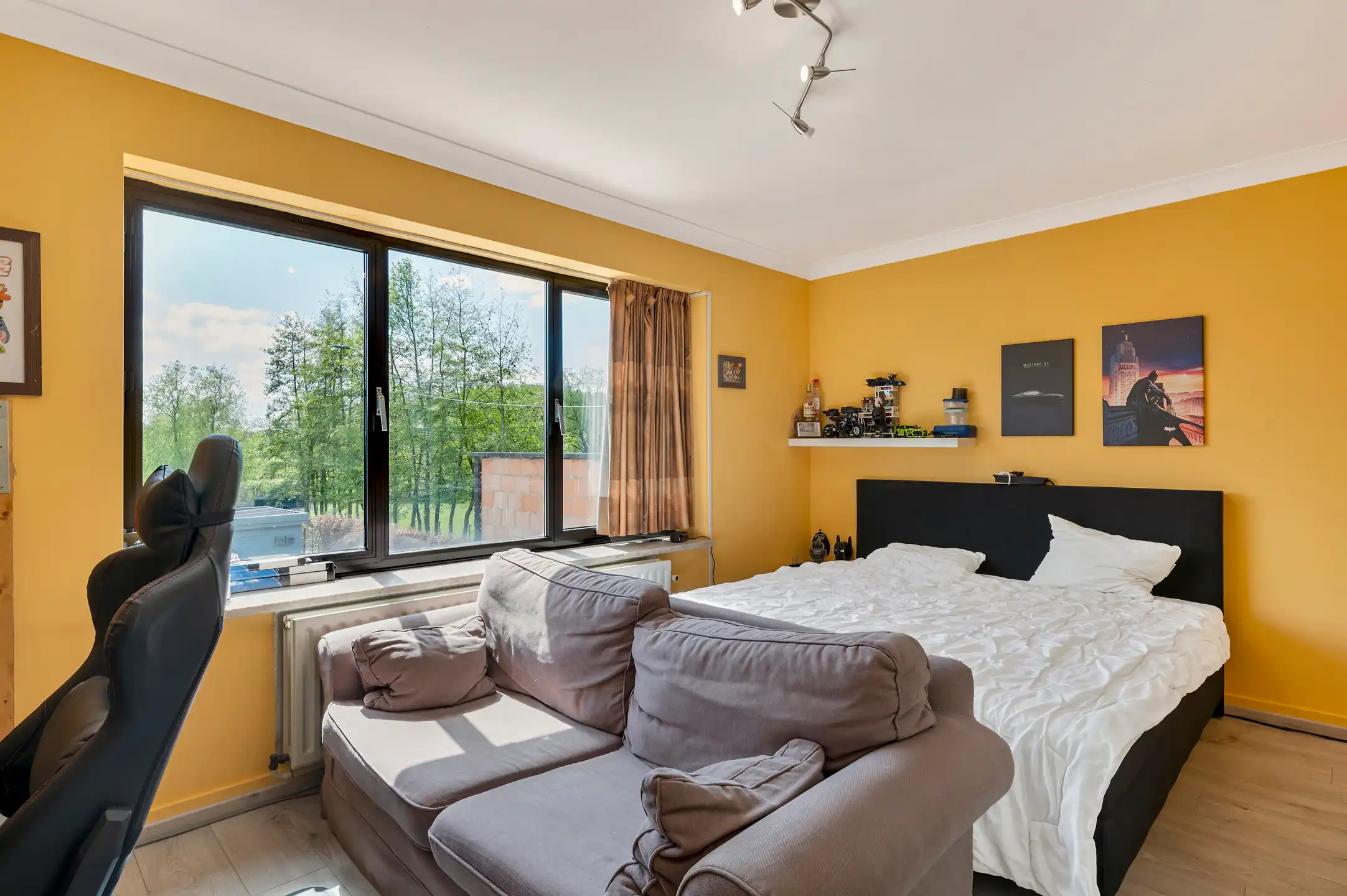 Doodlopend gelegen woning (189m²) met 4 slk’s en zuid gerichte tuin. foto 14