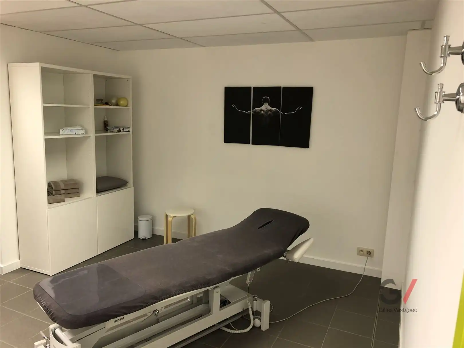 Commerciële winkelruimte te huur foto 17
