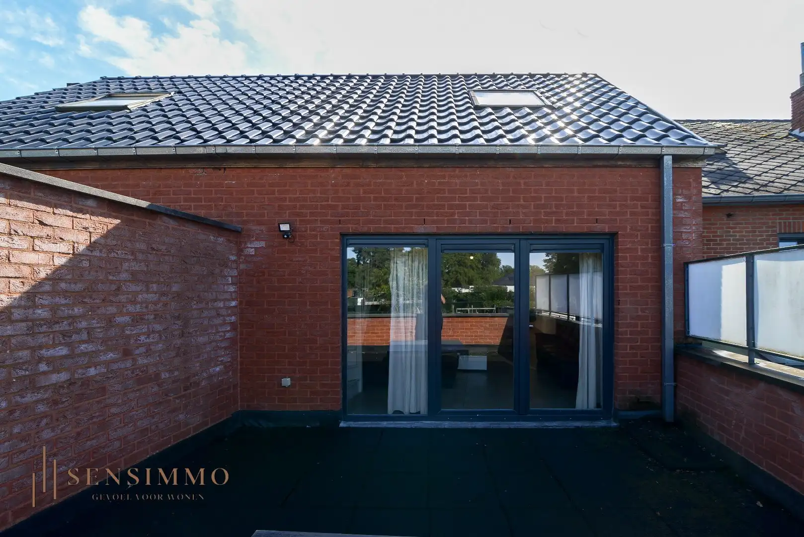 Ruim duplex met 2 slaapkamers, ruim terras en autostaanplaats  foto 9