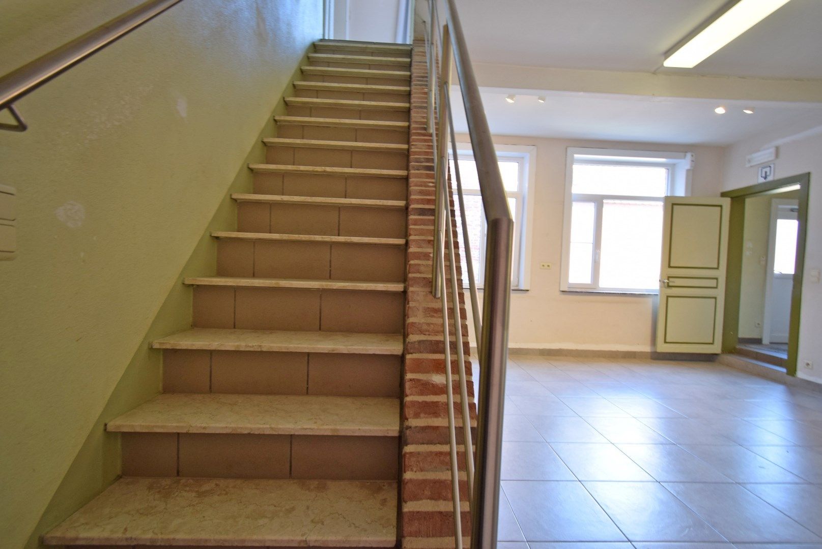 Uniek wooncomplex als geheel te huur in centrum Lichtervelde foto 8