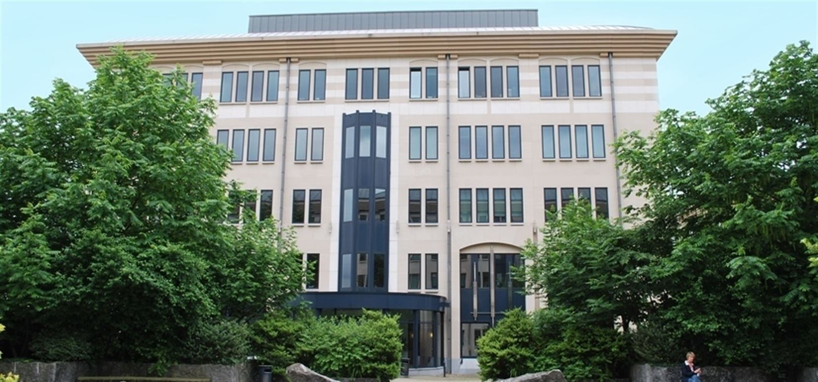 TWIN SQUARES: kantoren te huur vanaf 417m² foto 2