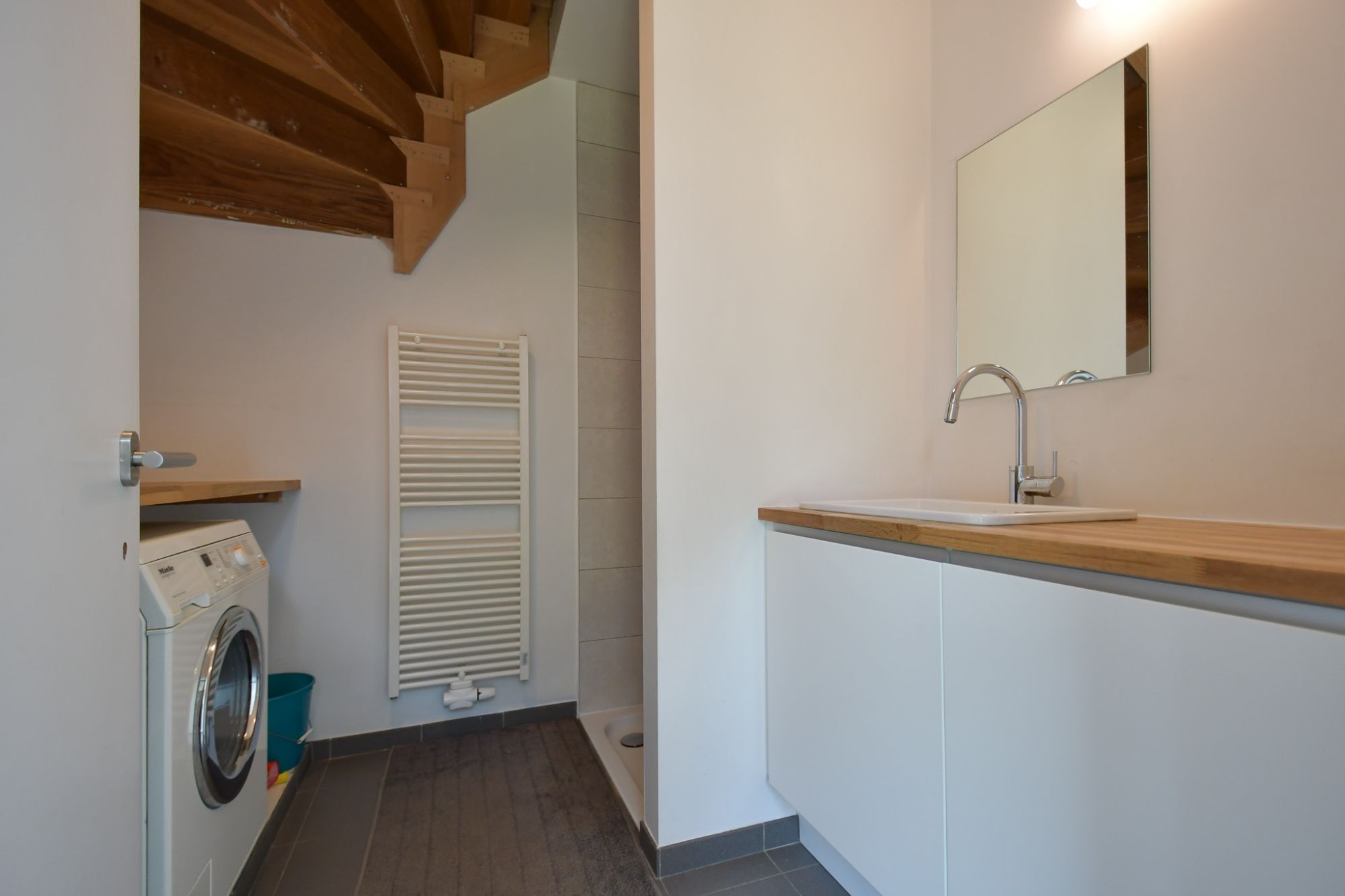 | BEZOEKMOMENT woe 11/06 van 17u - 18u30 | Rustig gelegen architecturale villa omgeven door groen foto 12