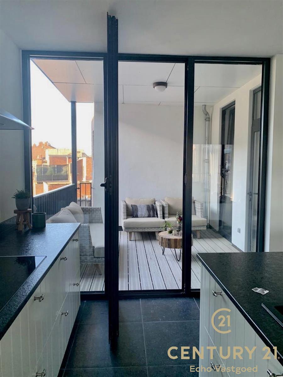 Luxe 2-slaapkamerappartement te huur op toplocatie foto 10