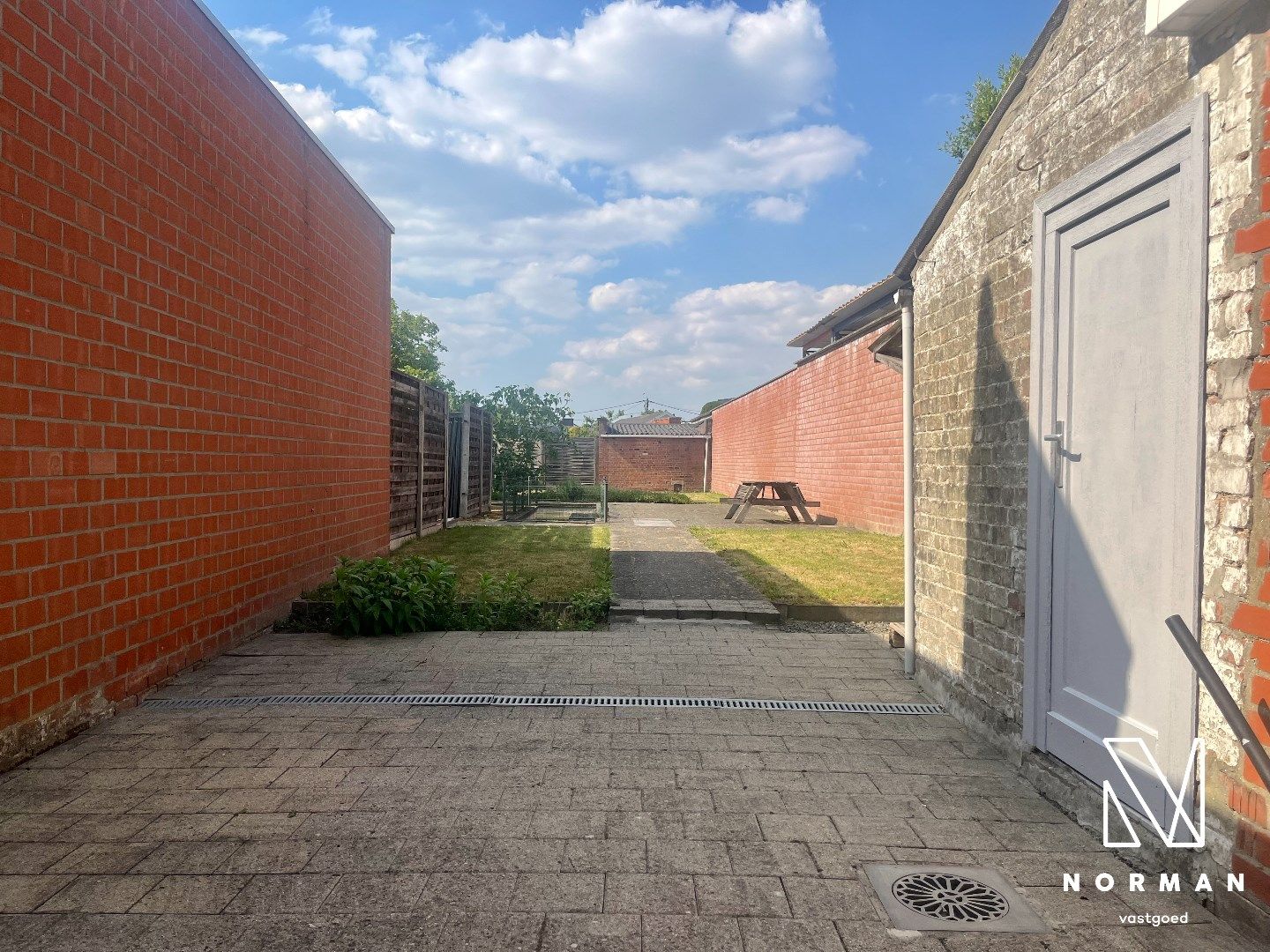 Gezellige rijwoning te koop in Harelbeke! foto 13