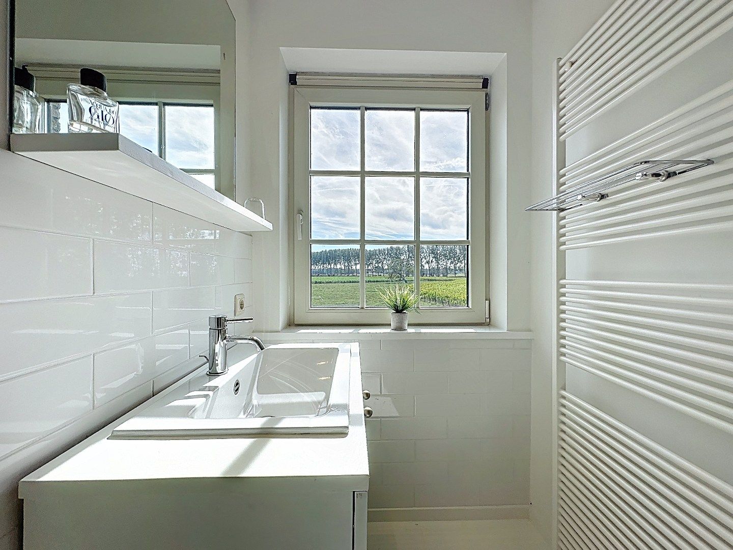 Ruim en modern wonen temidden van de polders foto 24