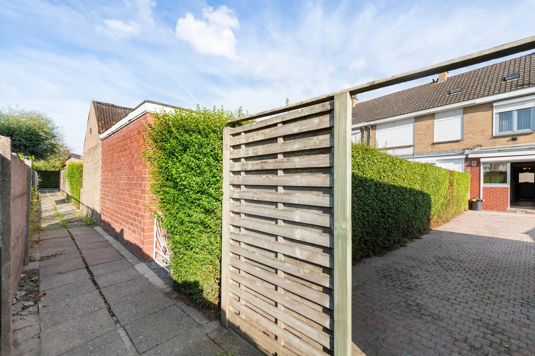 Aantrekkelijk en constructief goed gebouwde woning. foto 12