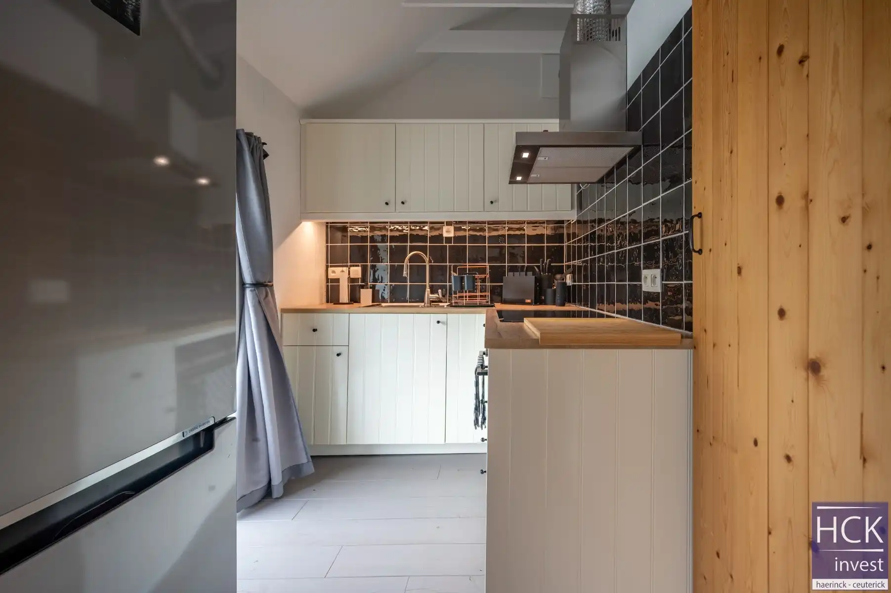 KRUISHOUTEM - Instapklare en prachtig gelegen woning met 4 SLPK. én zwembad foto 38