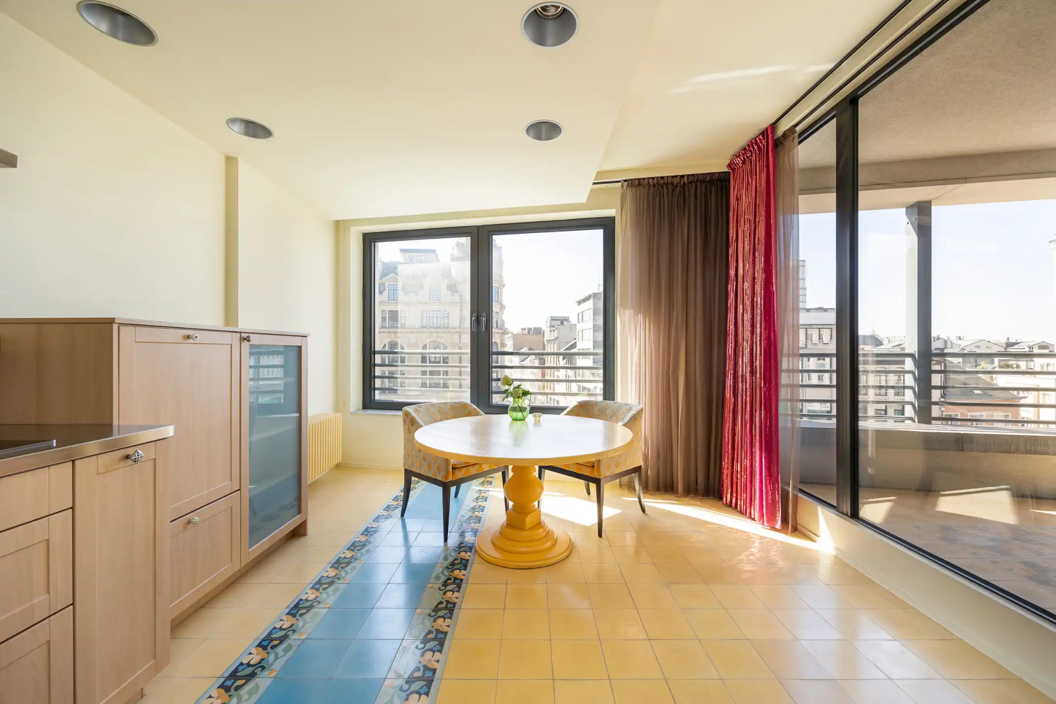 ANTWERPEN - Royaal appartement met mooie terrassen foto 7