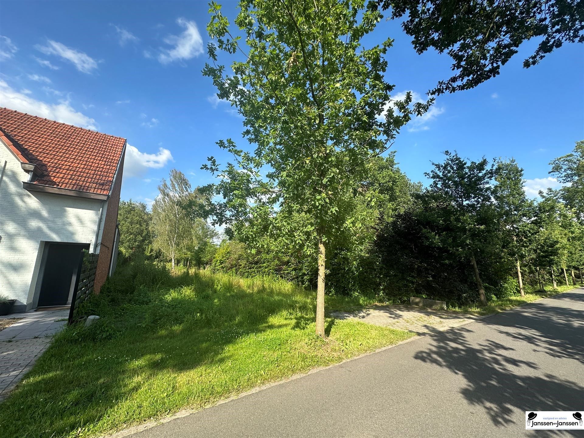 Nieuwbouwwoning gelegen nabij het centrum van Gooreind foto 5