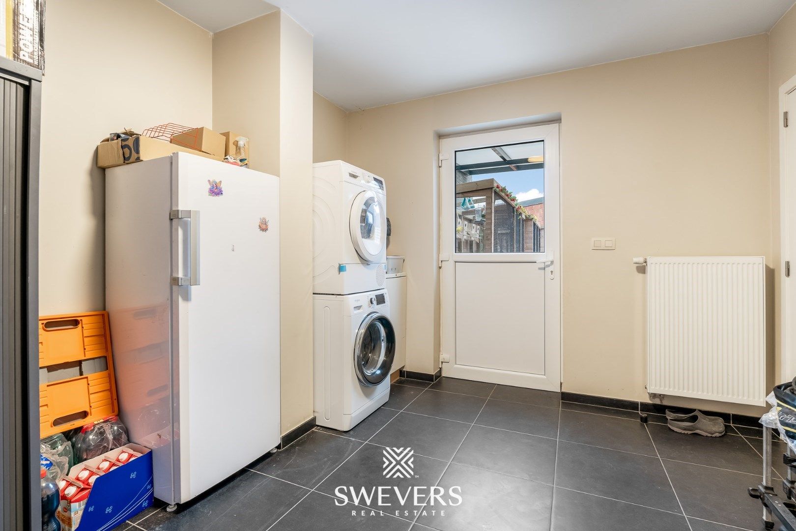 Instapklare rijwoning in centrum Tessenderlo foto 25